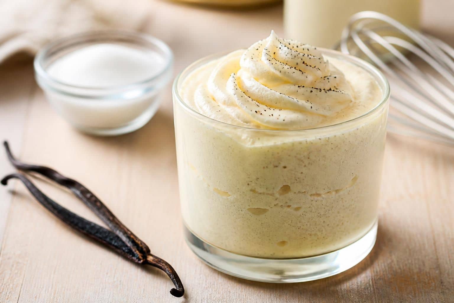découvrez notre recette rapide et facile de mousse vanille légère, idéale pour un dessert gourmand et aérien en quelques minutes.